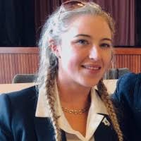 Amanda Murtagh's Instagram, Twitter & Facebook