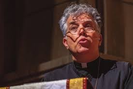 Emmie Mcdonald's Instagram, Twitter & Facebook