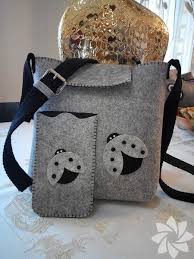 El Yapimi Kece Canta Modelleri The Particular Blanket Workout Routines Contains A Small Wash Prime And Face Mask In 2020 Felt Bag Felt Purse Purses And Bags