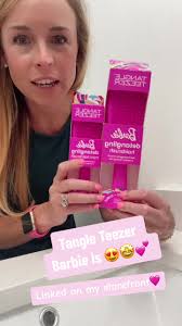 These are the BEST brushes if you have tangly hair and they're a #prim...