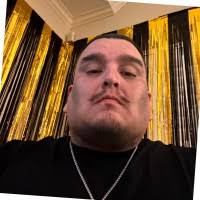 200+ "Carrera" profiles