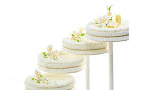 Ricette torte comunione bimba con foto e procedimento. Decorazioni Torte Comunione E Cresima