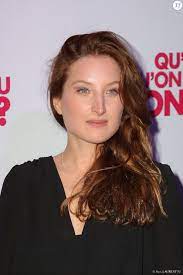 A catholic french couple sees their life upside down when their four daughters get married to men of different religion and origins. L Actrice Julia Piaton Terrafemina