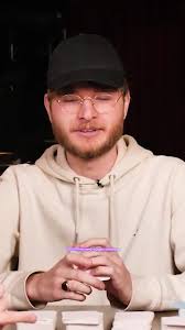 Een van de vele leuke momenten van de cards against humanity video #Makkers  #CardsAgainstHumanity @GameMeneer @Pascal Scherpenkate @Joost Bouhof  @LinkTijger @Duncan Massink #Grappig #meme #fyp