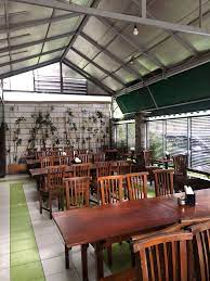 Citarasa, nuansa, dan performa berpadu menciptakan kelezatan masakan, kenyamanan tempat, dan kecepatan pelayanan menjadi bagian dari culture rumah makan pondok minang jaya demi mewujudkan kepuasan anda. Pondok Ayam Goreng Gemes Setiabudi Jakarta