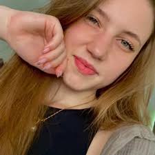 Jennifer Warkentin (@Jennii0409)