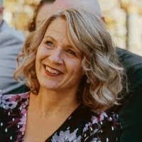 Lydia Cochran's Instagram, Twitter & Facebook