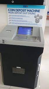 Some cash deposit machines allow you to swipe your debit card to make a transaction, while others require you to manually key in your bank account number. Buletin Sarawak Untuk Makluman Maybank Satok Dan Rhb Facebook