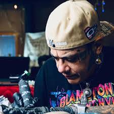 Eric Apodaca's Instagram, Twitter & Facebook