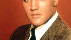 Elvis Presley : biographie, actus, photos et vidéos sur Femmeactuelle.fr