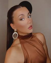 LAURYN GREEN (@llaurynmarie) • Instagram photos and videos