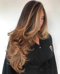 Scalati, alla pari, stile shag o con frangetta, ecco i tagli capelli lunghi 2022 primavera estate di tendenza in 85 immagini e idee. Top 50 Taglio Scalato Lungo Per Il 2022 Capellidistile It