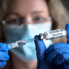 Вакцина від коронавірусу американської компанії novavax показала ефективність 96,4% проти початкового штаму і 86,3% проти «британського» штаму. Corona Aktuell Novavax Stellt Impfstoff Vor Brigitte De