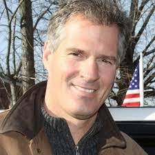 Robert Hemsworth's Instagram, Twitter & Facebook