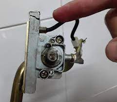 Смотреть видео repair dapur gas tersumbat на v4k бесплатно. Cara Servis Dapur Gas Lama Tersumbat Nyalaan Api Kecil Free Malaysia Today Fmt