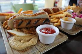 Jan 18, 2018 · the company, based in los angeles, has won over numerous investors — including leonardo dicaprio, bill gates, and the humane society. New Vegan Sausage Is Unveiled By Beyond Meat Peta