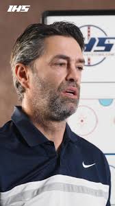 @icehockeydrills's video Tweet