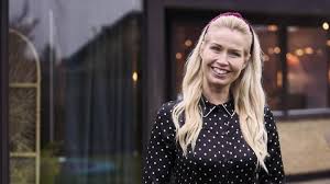 På tv 2 sports facebookside finder du programinformation, konkurrencer og. Tina Muller Er Ny Vaert Pa Hammerslag Det Giver Mig Svedige Handflader Kultur Dr