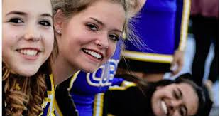 Cheer Squad Earns Trip to Citrus Bowl