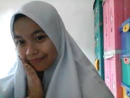 tentukan konfigurasi elektron dan jumlah elektron valensi dari unsur unsur  berikut : a. 10Ne