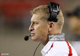 33 Photos & High Res Pictures