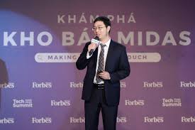 Tương lai của AI: Khó thay thế được con người | bởi Bạch Hạnh | Brands  Vietnam