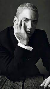 Eminem Well I Mean Look At Him A Perfect Face Perfect Size In His Thugg Swag Annnd Dressed Up All Gentleman Like H Eminem Rap Eminem Eminem Slim Shady