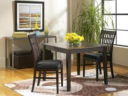 At our four montgomery's showrooms in madison, watertown, aberdeen, and sioux falls, south dakota, we carry a vast selection of formal and casual kitchen & dining room furniture. Rent The Dakota Skyline Square Dining Table Cort Furniture Rental