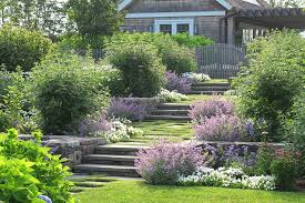 Good Earth Terrace Garden Design Estate Garden Sloped Garden