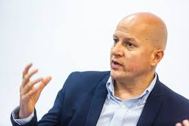 Competición sanciona al consejero delegado y director deportivo del Real  Valladolid