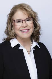 Incumbent faces challenge from former Lake County clerk in race for  Waukegan 9th Ward council seat