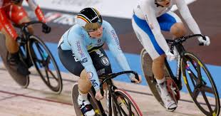 Jun 16, 2021 · na een jaartje afwezigheid is het nationaal kampioenschap fietsen tegen de klok weer terug op de kalender. Koers Kort 1 03 Olympische Droom Voorbij Voor Degrendele De Ketele En Ghys Vijfde In Ploegkoers Op Wk Baanwielrennen Wielrennen Hln Be