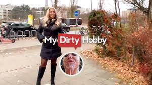 MyDirtyHobby - Дайния Приводит Домой Незнакомца, Который Узнал Её, Чтобы  Трахнуть Её Дырочки И Даже Помочиться На Неё - Pornhub.com
