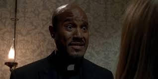 The Ones Who Live Scene Hints THAT Walking Dead Cameo Star Will Return In  The Finale