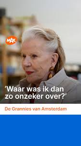 Sybrand daagt Tooske Ragas uit om een biertje te tappen, maar die uitdaging  gaat ze vakkundig uit te weg, tot groot genoegen van wijnfan Sybrand. 📺  MAX PubQuiz, vrijdag 22 november om