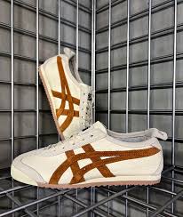 Image result for Beige Ceylog 1985 UMM