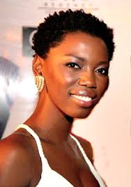 Lira (singer)
