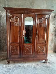 Mau nyari informasi harga lemari pakaian kayu jati 2 pintu dan dimanakah memesannya secara online ? Lemari Pakaian Jati Pintu 3 Kaca Mebel 819144107