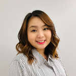 Lisa Moe's Instagram, Twitter & Facebook