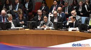 May 26, 2021 · indonesia dorong terus perdamaian dan pembangunan kembali jalur gaza pemerintah indonesia turut berpartisipasi dalam konferensi internasional untuk rekonstruksi gaza yang diinisiasi oleh pemerintah mesir bekerja sama dengan norwegia (12 10). Di Forum Dk Pbb Ri Dorong Proses Perdamaian Palestina Israel