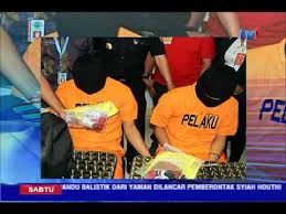 You'll get plenty of warnings related to dadah when you visited malaysia. Dadah 2 Rakyat Malaysia Di Dakwa Mengedar Dadah Di Bali 29 Okt 2016 Youtube