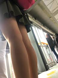 lampard0425 on X: Bajo falda transmilenio bajofaldas espiando  t.co8oAh4l7Fxm  X