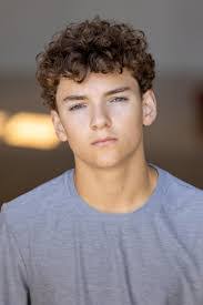 Joshua Reich's Instagram, Twitter & Facebook