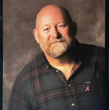 Best of luck to Mo Chara and the KNEECAP team Hope you do better than I did  when in that court 😂great artwork by Tom Gallahue