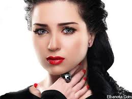 صورة مي عز الدين بـ البيجاما تثير اعجاب جمهورها بنوته كافيه arab celebrities egyptian actress beauty