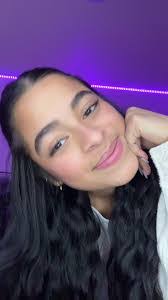 Jami Pratt's Instagram, Twitter & Facebook