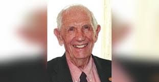 Benny Waddle's Instagram, Twitter & Facebook