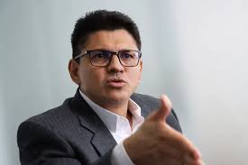 Candidato César Almeida llama a defender primarias ante amenazas internas y  externas