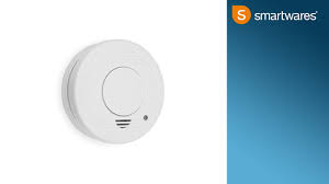 Hire a qualified electrician to install your carbon monoxide detector(s). Smartwares 10 044 62 Smoke Alarm Rm250 Smartwares
