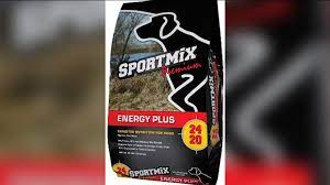 Fda Expands Recall For Sportmix Pet Food From Midwestern Pet Foods Inc After Deaths Of 70 Pets Abc7 Chicago